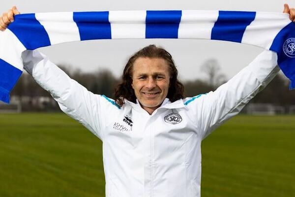 Gareth Ainsworth