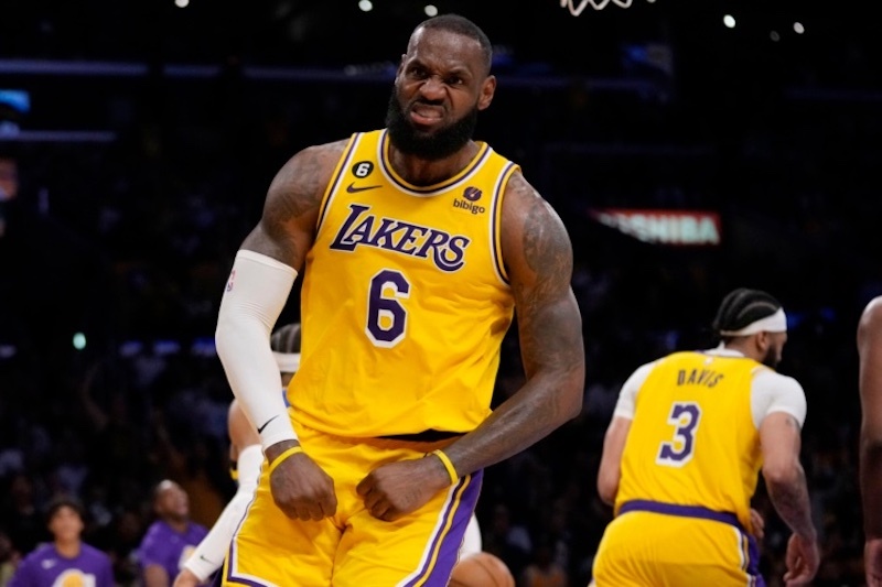 LEBRON.jpg