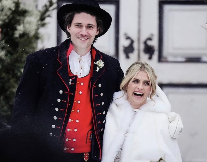 JOHAUG 2.jpg