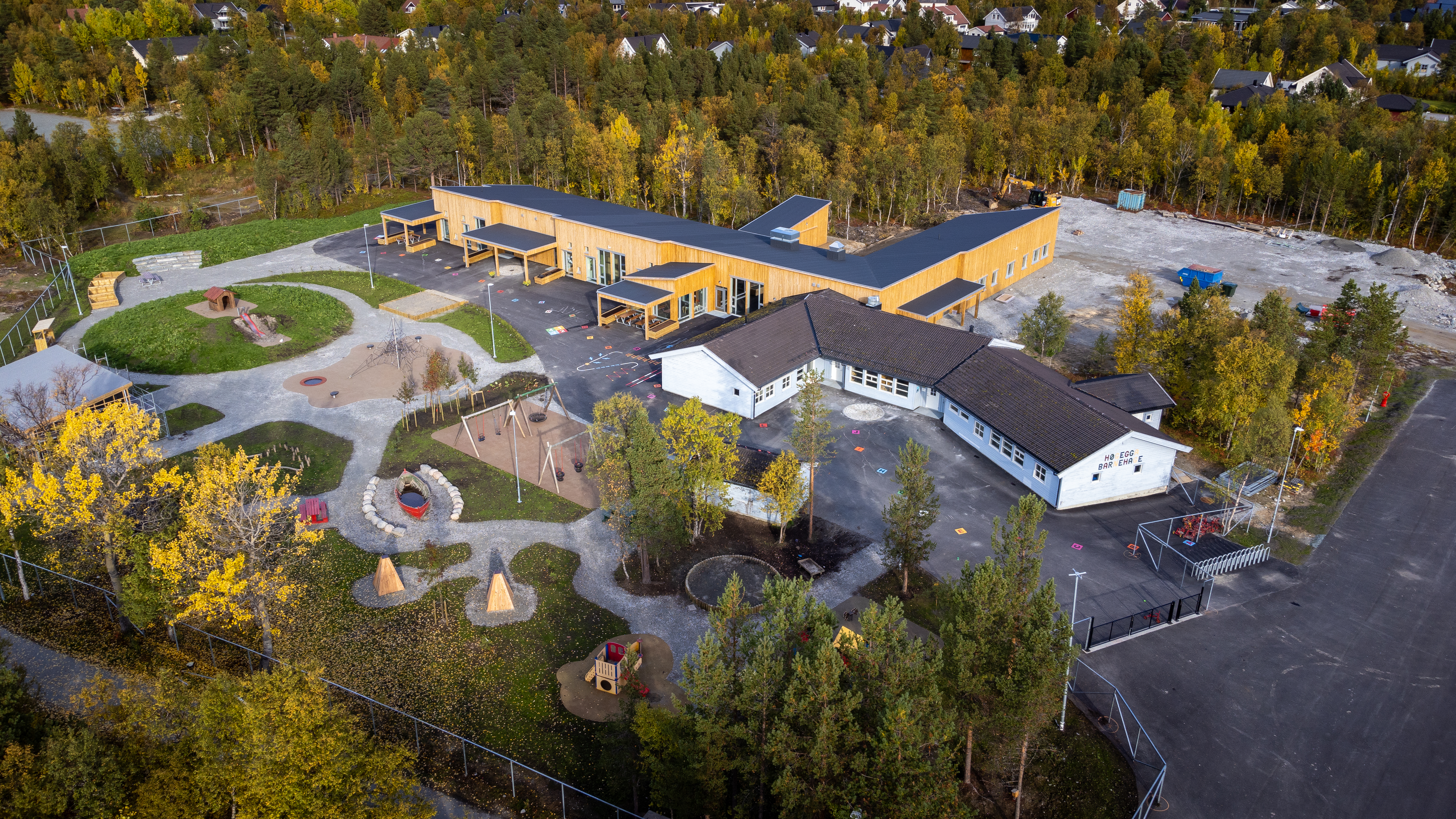 Bilde tatt ovenfra av Høgegga barnehage. Bilde tatt av Tor-Ivar Næss