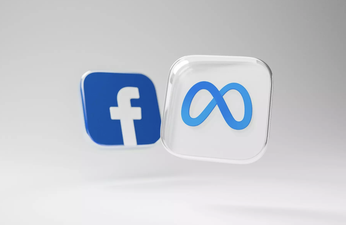 Logoene til Facebook og Meta