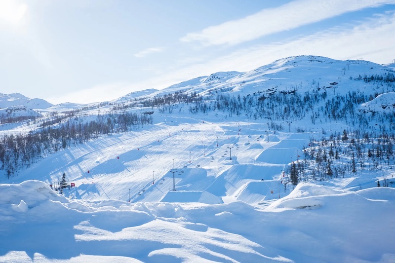 hemsedal-ski-resort.jpg