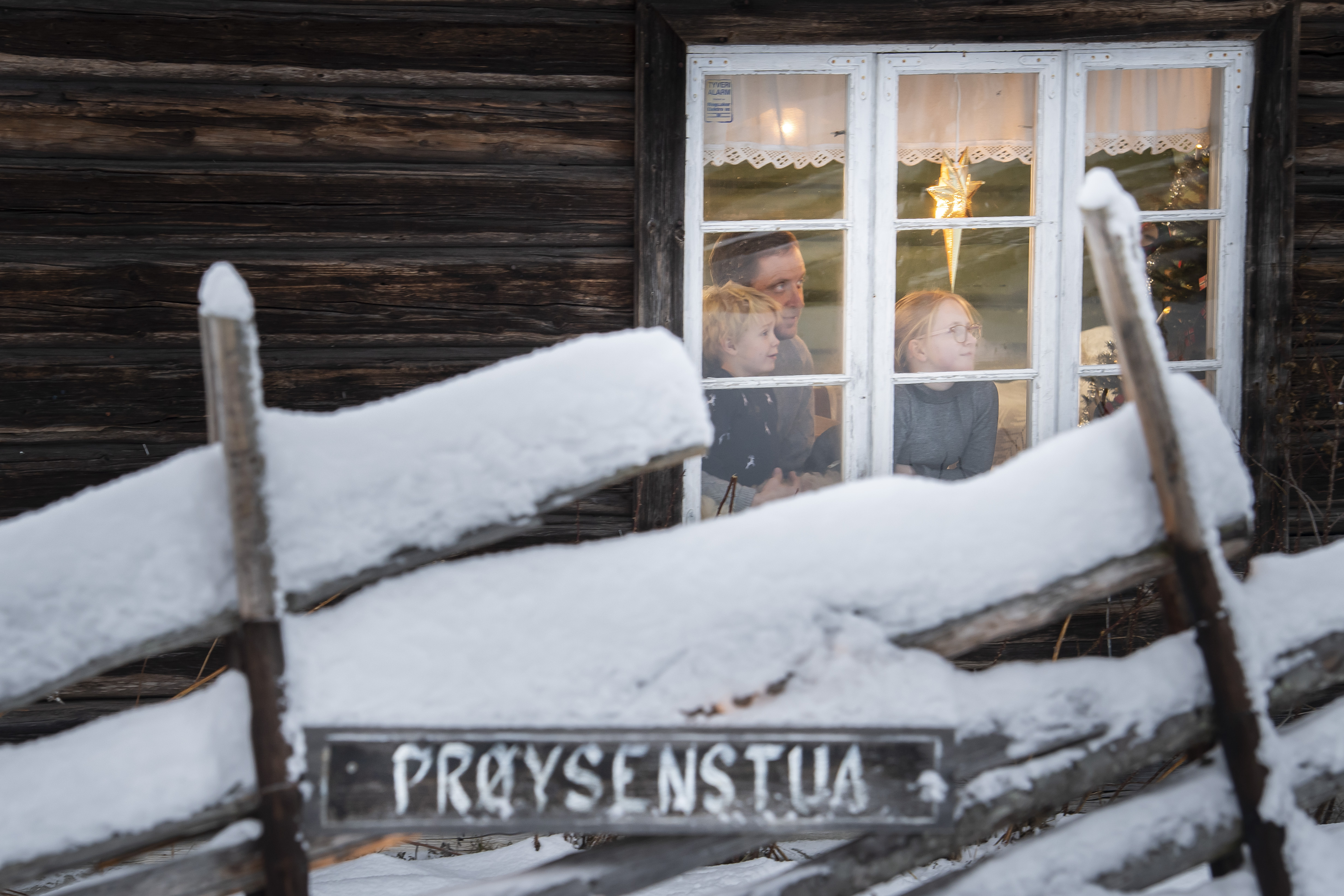 Prøysenstua utenifra, Foto: Jonas Hasselgren