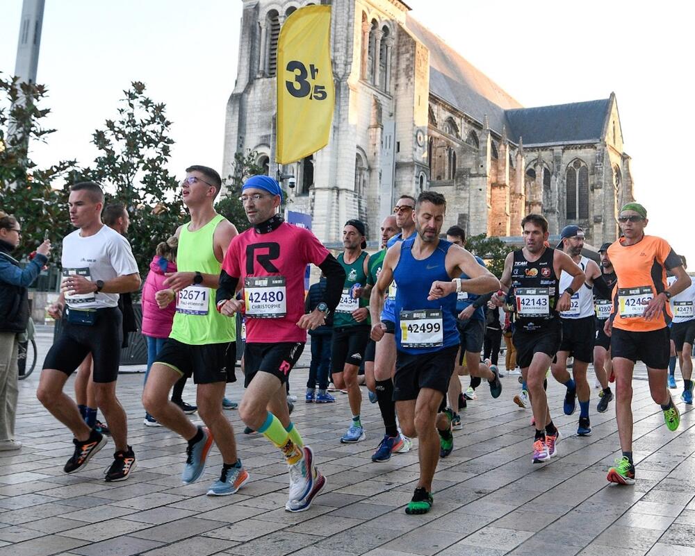 TOURS MARATHON