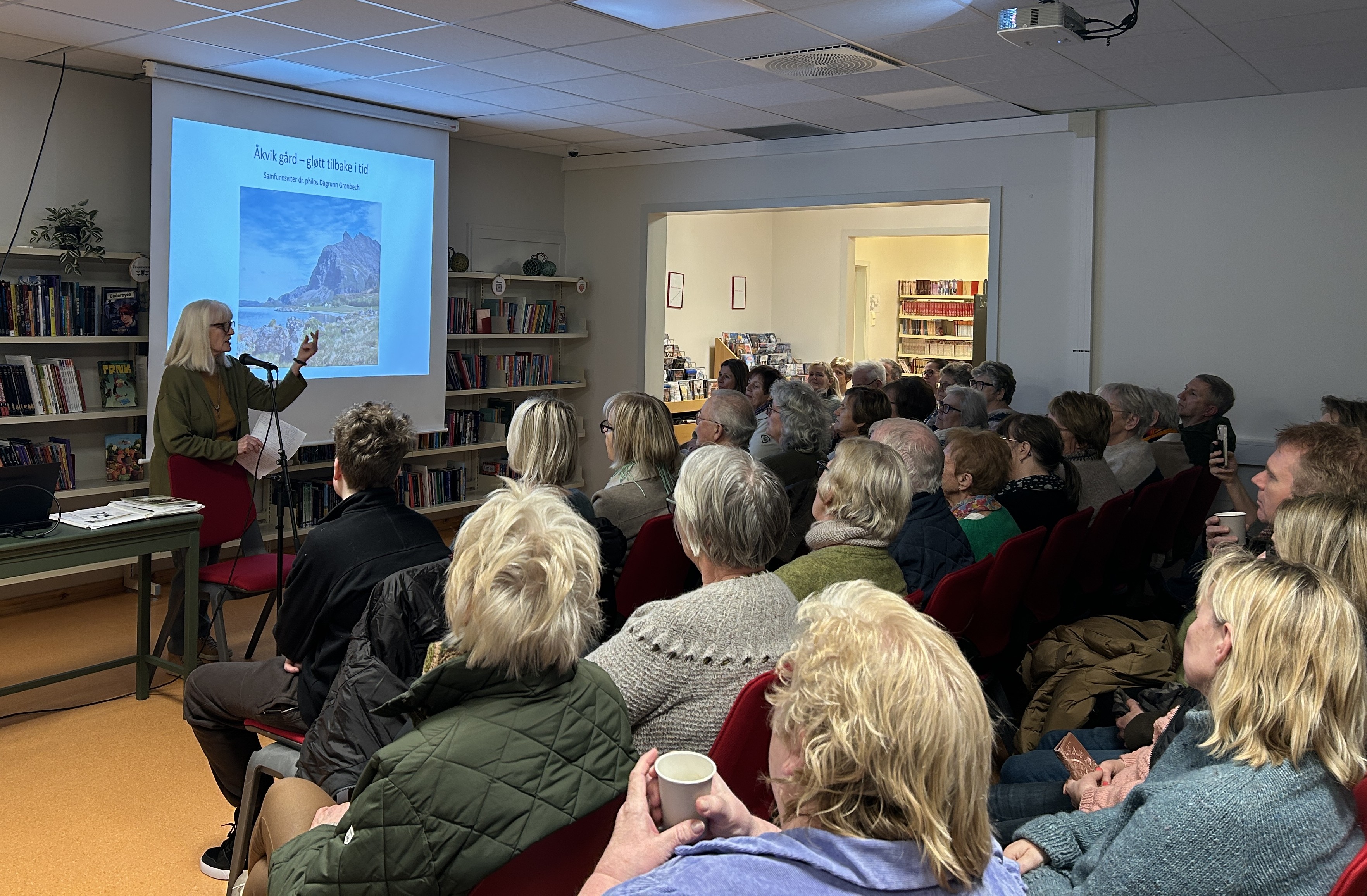 Foredrag på biblioteket om Åkvikgodset_Dagrunn forteller[1]