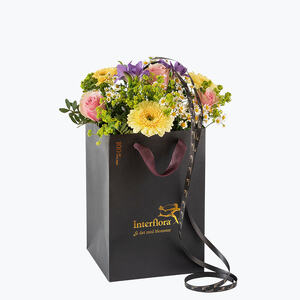 250301_bukett_interflora_blomster