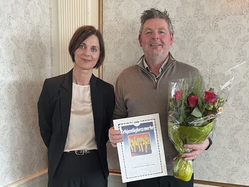 Styreleder Toril Valla og Skule Langø fra Coop Prix Herøy
