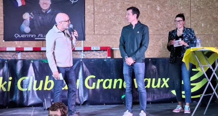 QFM RADIO FRANCE.jpg