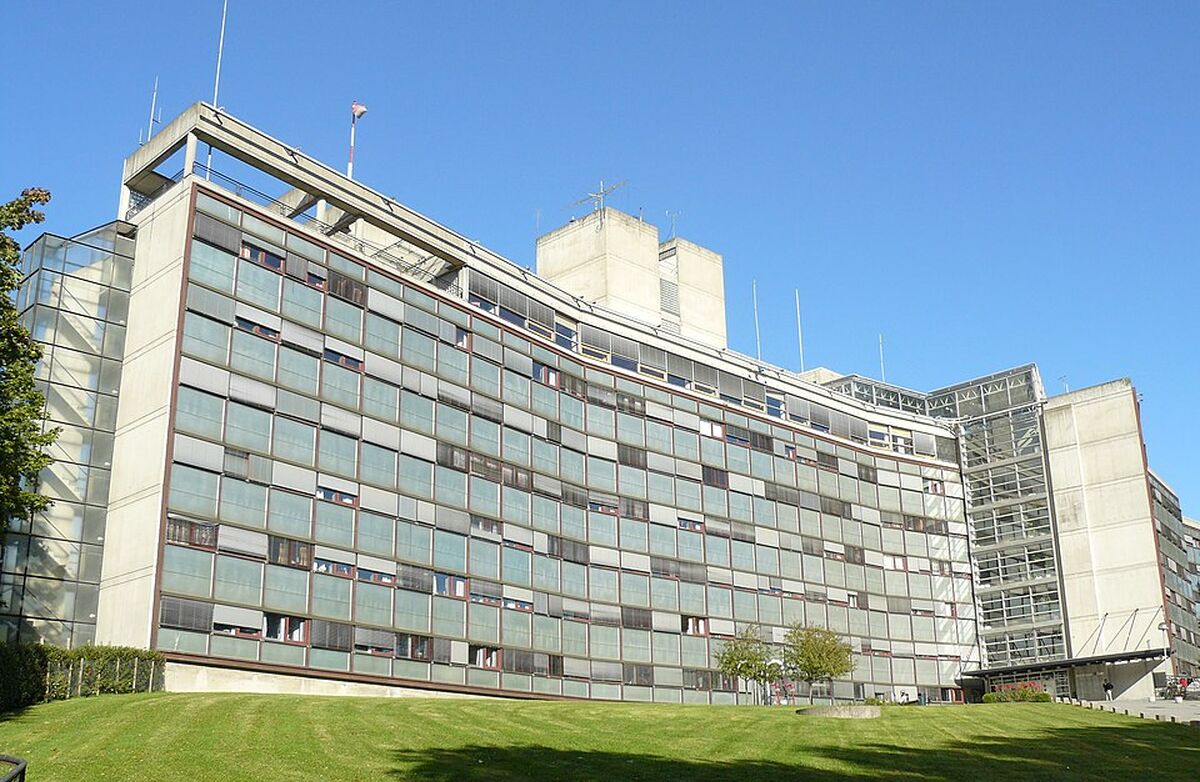 Politihuset i Grønlandsleiret Foto: C. Hill, 2007