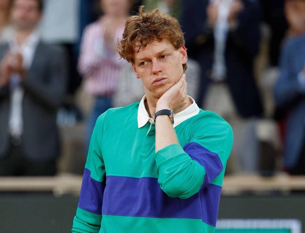 Jannik Sinner brisé après Roland Garros