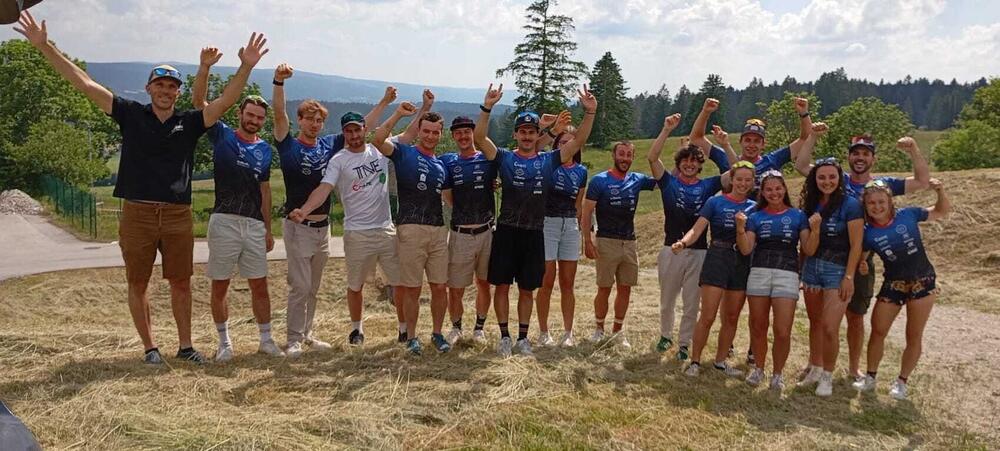 Team TNE Coste Marcel Petite