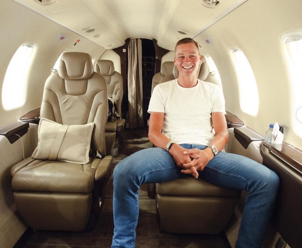 Van der Poel jet privé