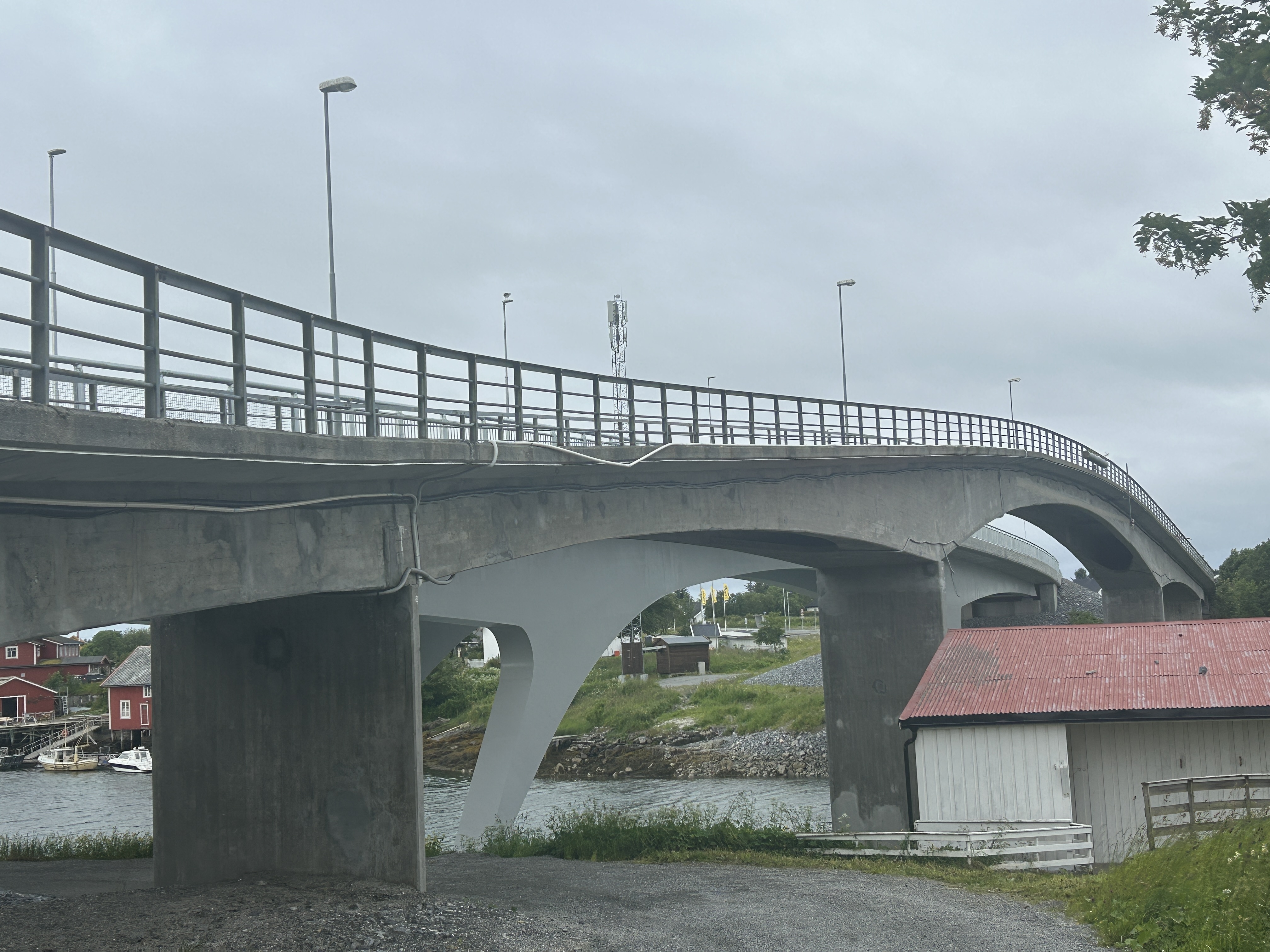 Riving av den gamle Herøysundbrua_1