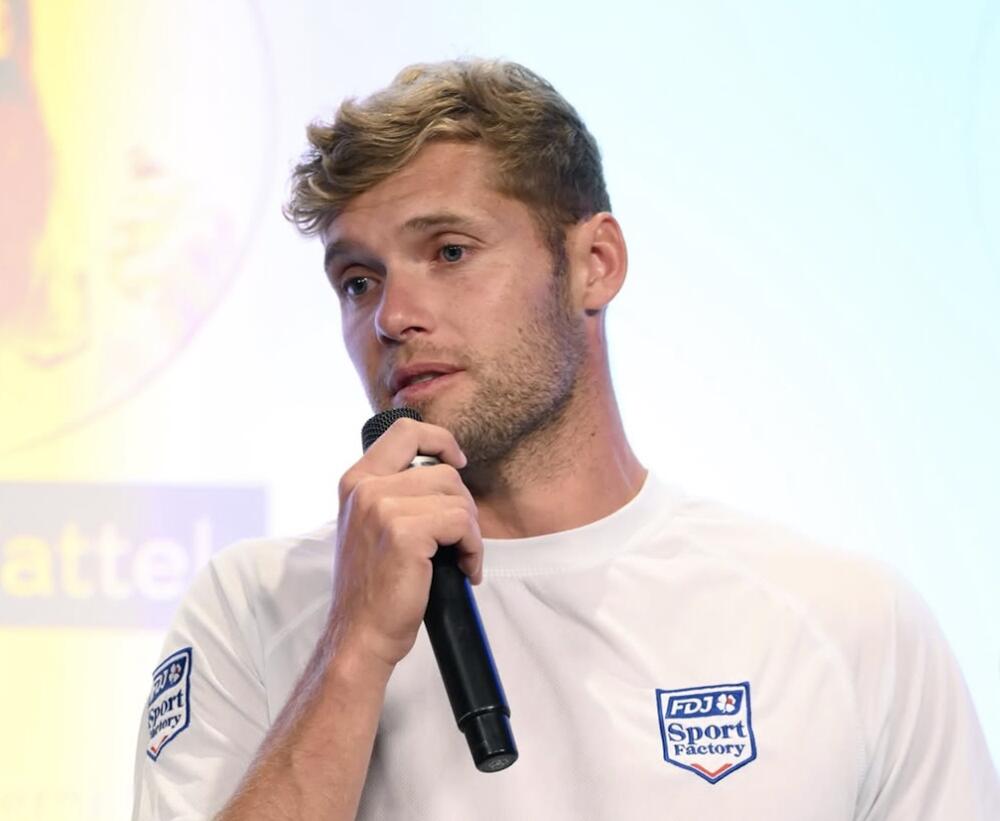Kevin Mayer longue pause