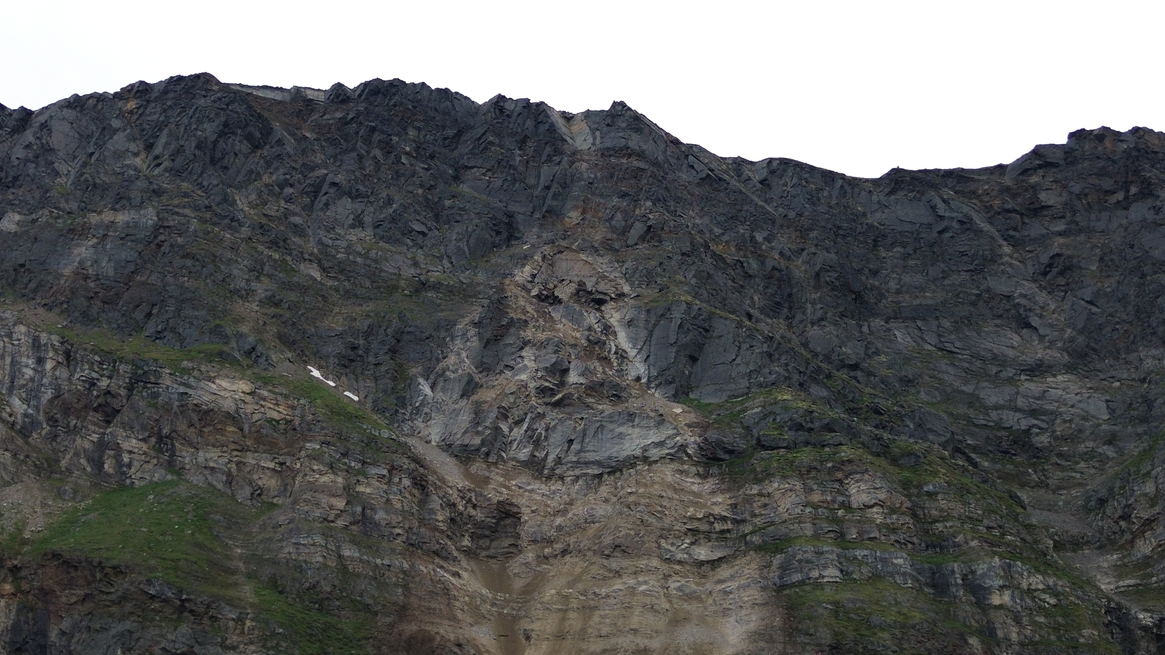 Holmen fjellsiden 1.august kl.19.34.
