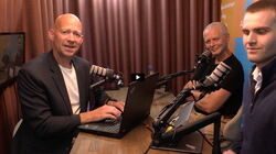 Tre menn i studio