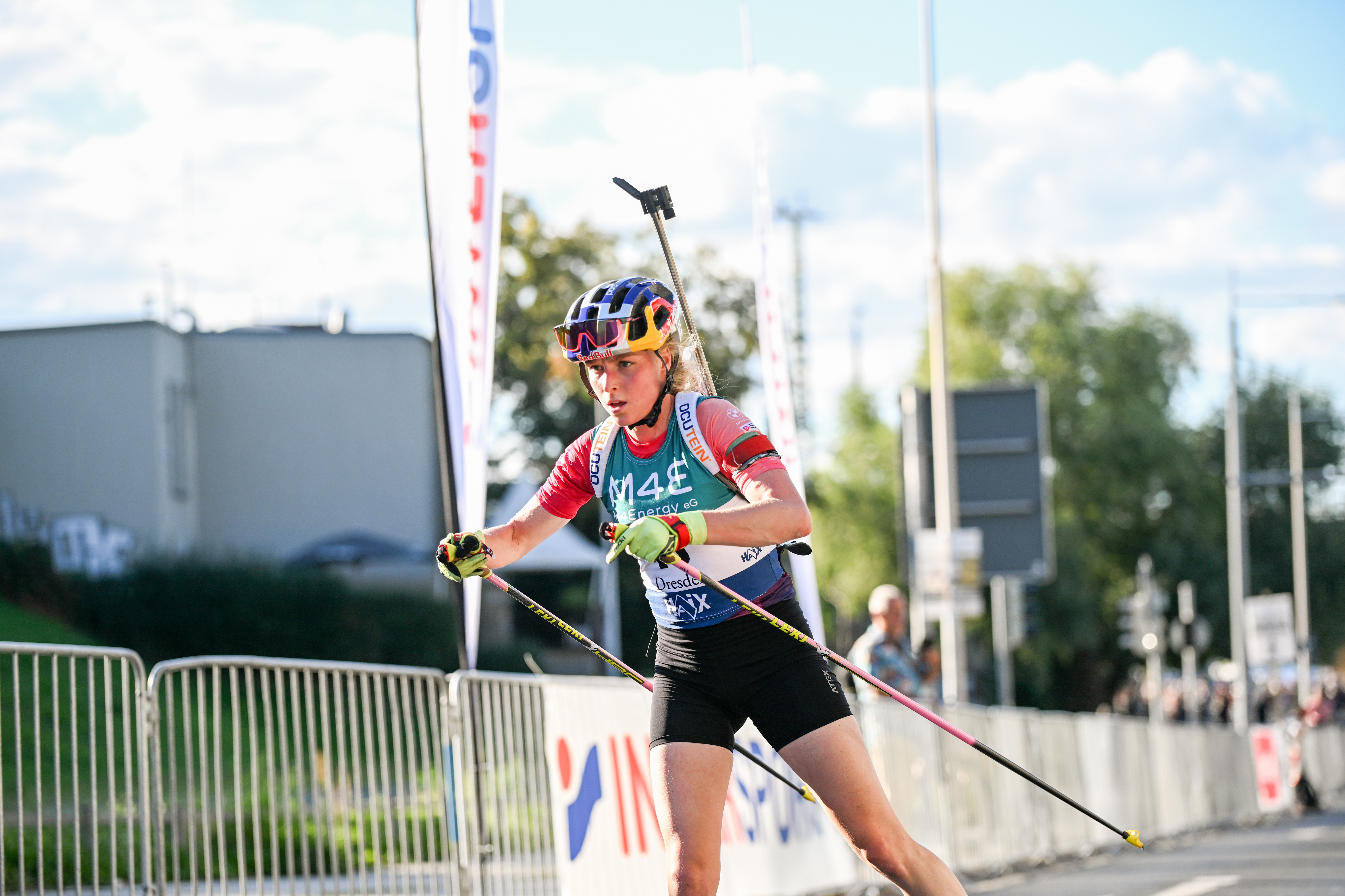 Davidova310825aa668.JPG