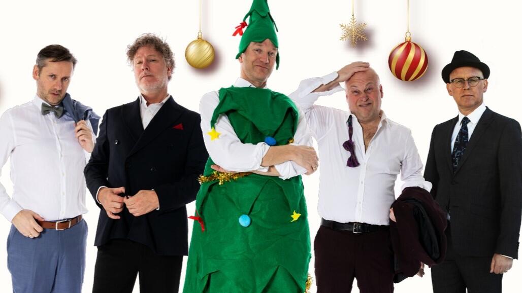 Tøyser jula inn plakat