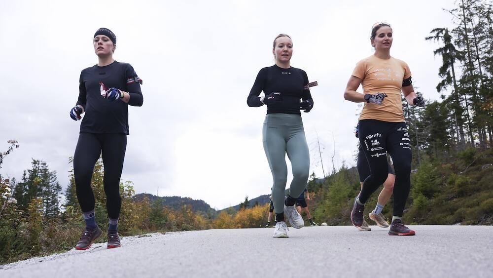 Sophie Chauveau, Oceane Michelon, Julia Simon