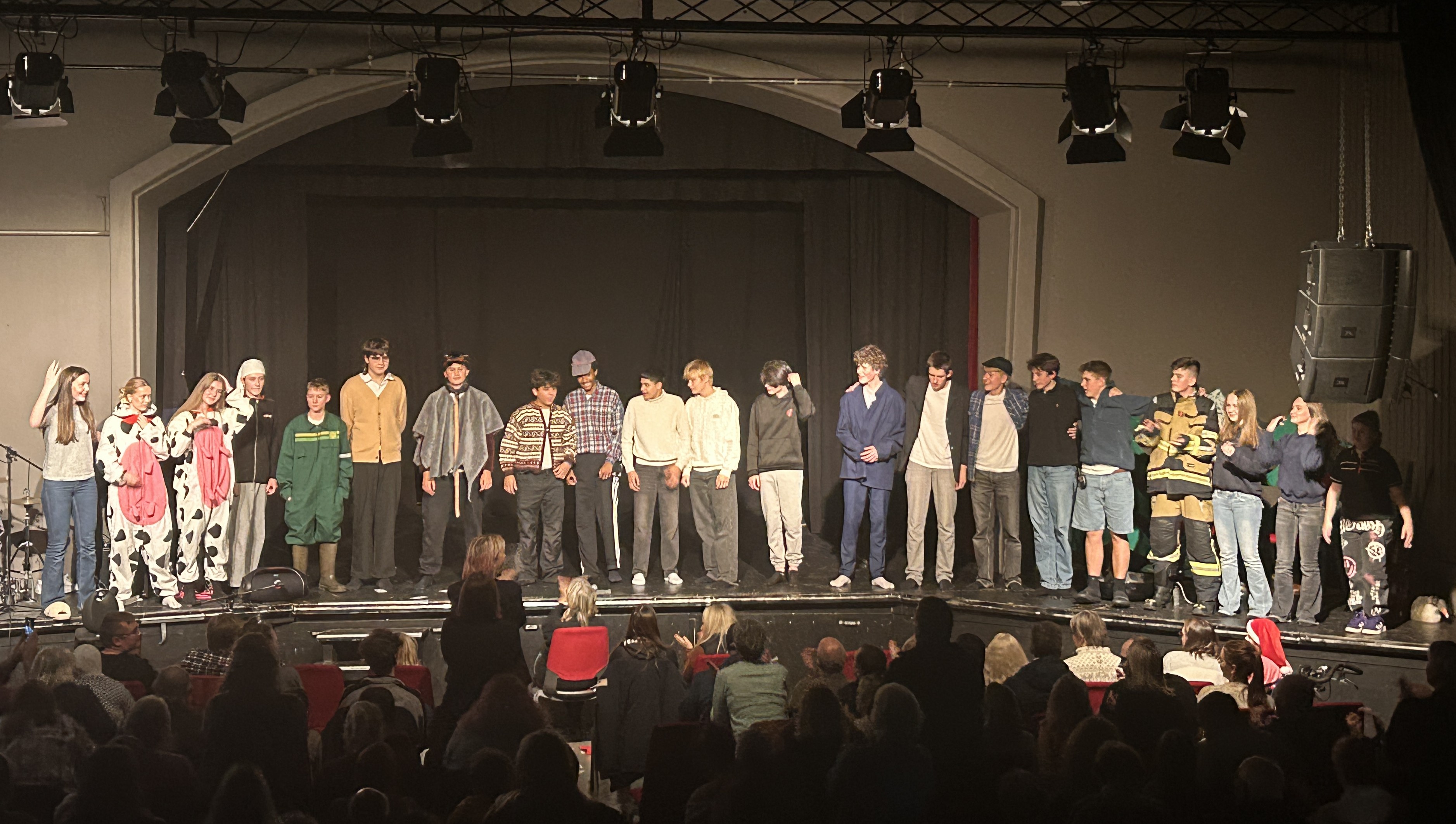 Revy 2025_premiere_alle