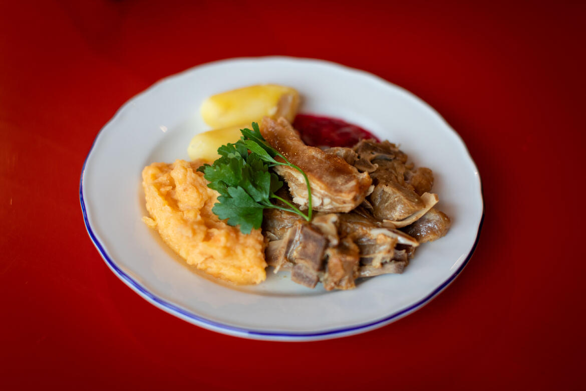 Foto av tallerken med pinnekjøtt