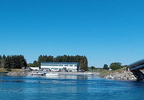 Herøy Bil og Maskin forsidebilde 2025