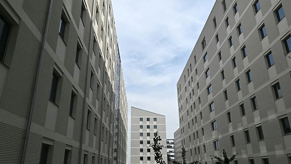 village olympique milan.jpg