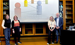 Vi må bygge en solid grunnmur: tydelig, forståelig regelverk som legger til rette for smarte, automatiserte verktøy. Rydder vi i reglene kan teknologien gjøre mer av jobben for oss, og løse brukernes behov, skriver Steinar Skagemo. Foto: Brønnøysundregistrene Vi må bygge en solid grunnmur: tydelig, forståelig regelverk som legger til rette for smarte, automatiserte verktøy. Rydder vi i reglene kan teknologien gjøre mer av jobben for oss, og løse brukernes behov, skriver Steinar Skagemo. Foto: Brønnøysundregistrene