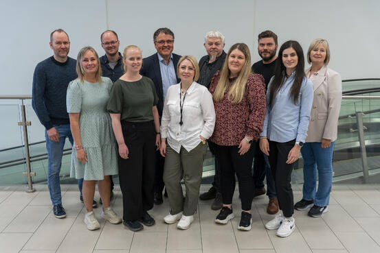 Teamet som har gjennomført anskaffelsen og består av representanter fra Bodø, Tromsø, Narvik og Harstad kommune, med bistand fra Inventura og CoWork. Foto: Aleksander Ramberg, Bodø kommune
