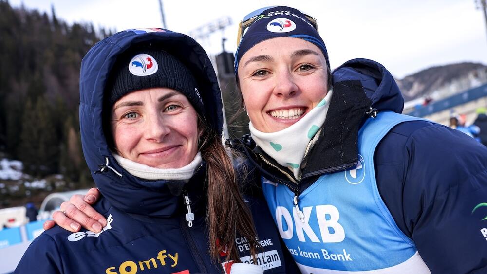 Justine Braisaz Bouchet et Camille Bened