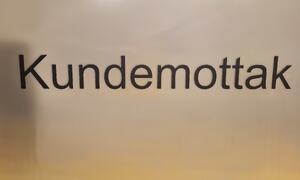 bilde av kundemottaksskiltet2