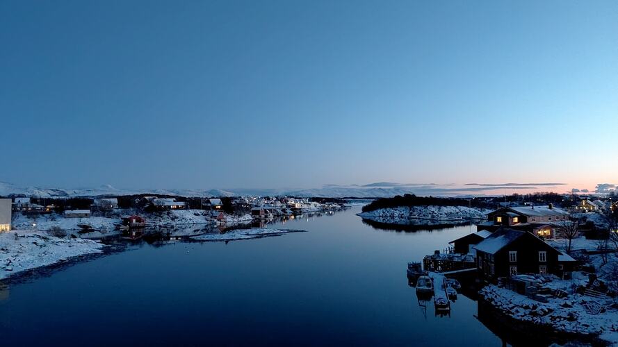 Fra Herøysundbrua. (Foto: Kristin Grande)