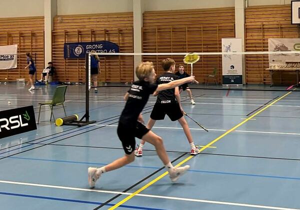 Johan Vik-Mo Falch til venstre og Håkon Elias Jørgensen til høyre