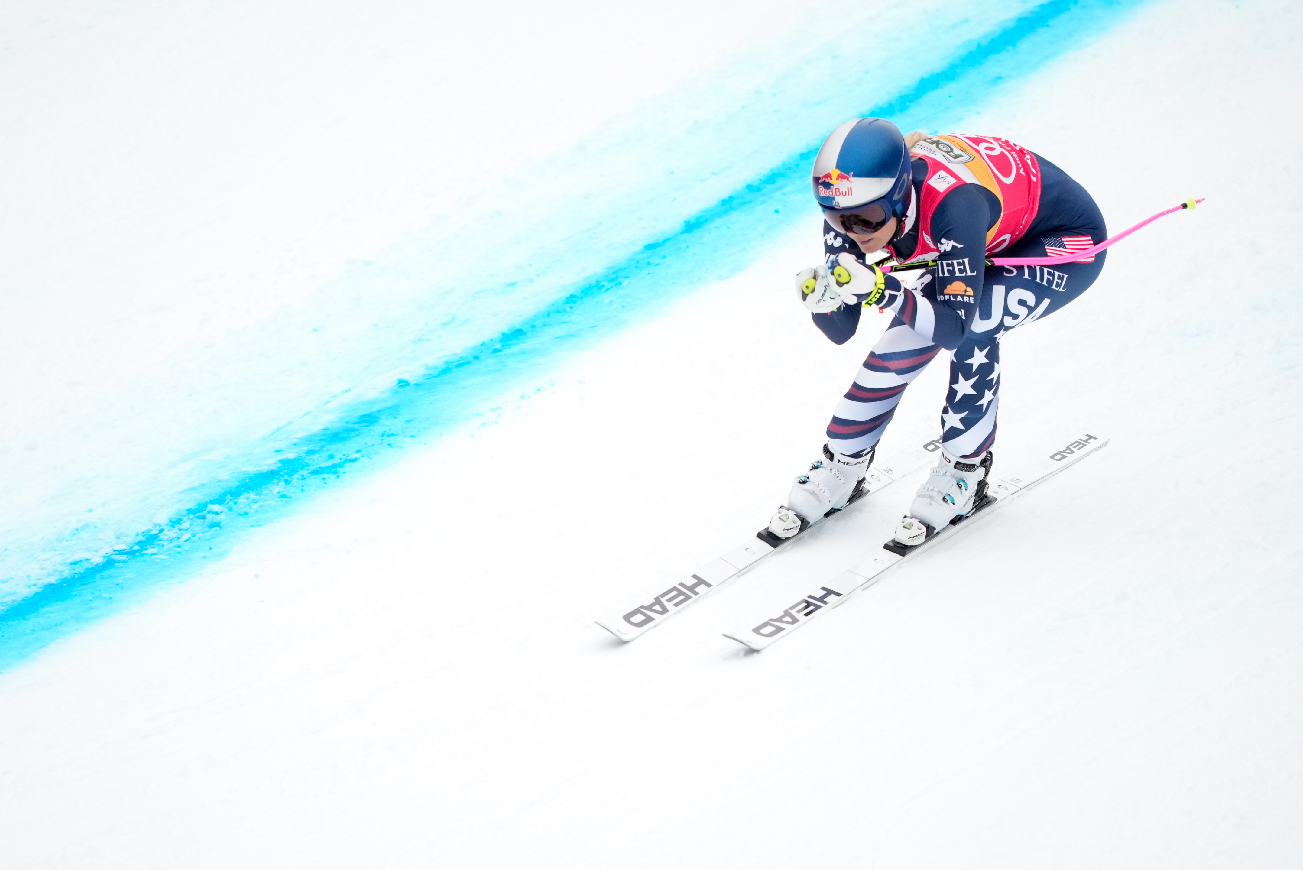 a26-tawd-mm-00-0063 VONN Lindsey.jpg