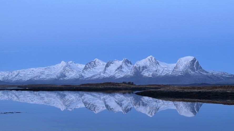 «Lille speil på veggen der, hvem er vakrest i landet her» (Foto: Tone Evelyn Hansen)