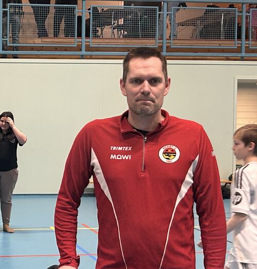 Jan-Terje Mikalsen under Herøyhallcup