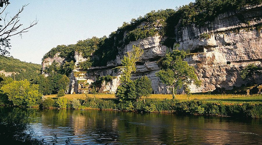 La Roque Saint Christophe.jpg