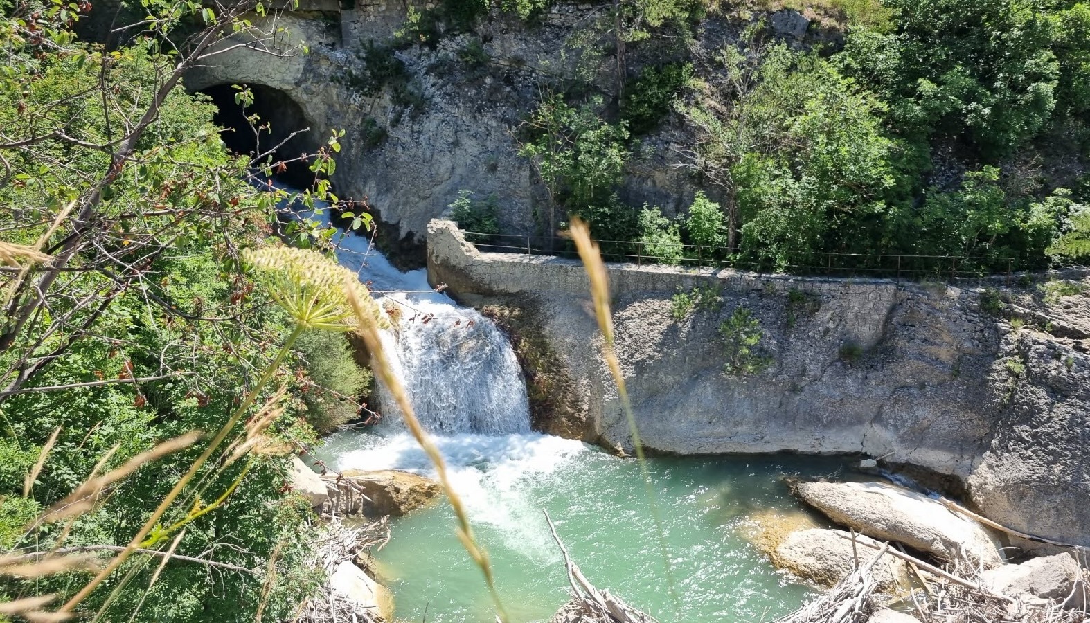 saut de la Drôme.jpg