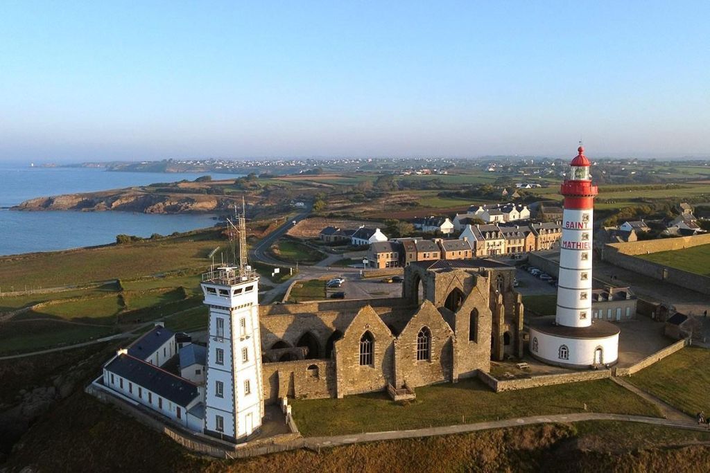 Pointe Saint Mathieu.jpg