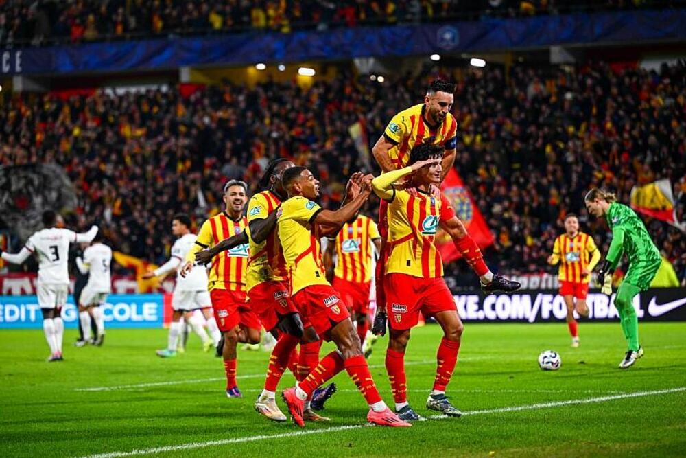 Lens coupe de France
