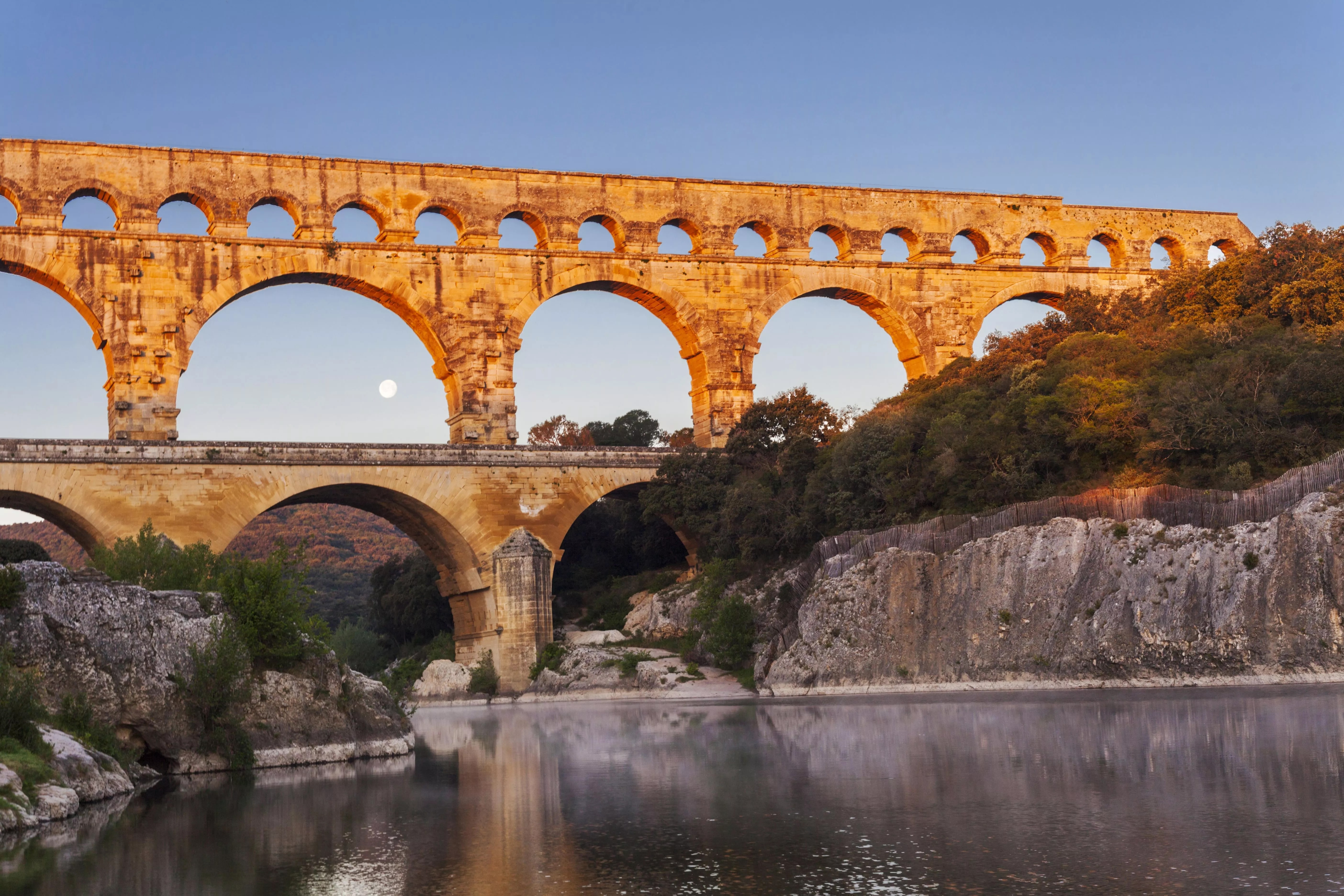 Pont du Gard.jpg