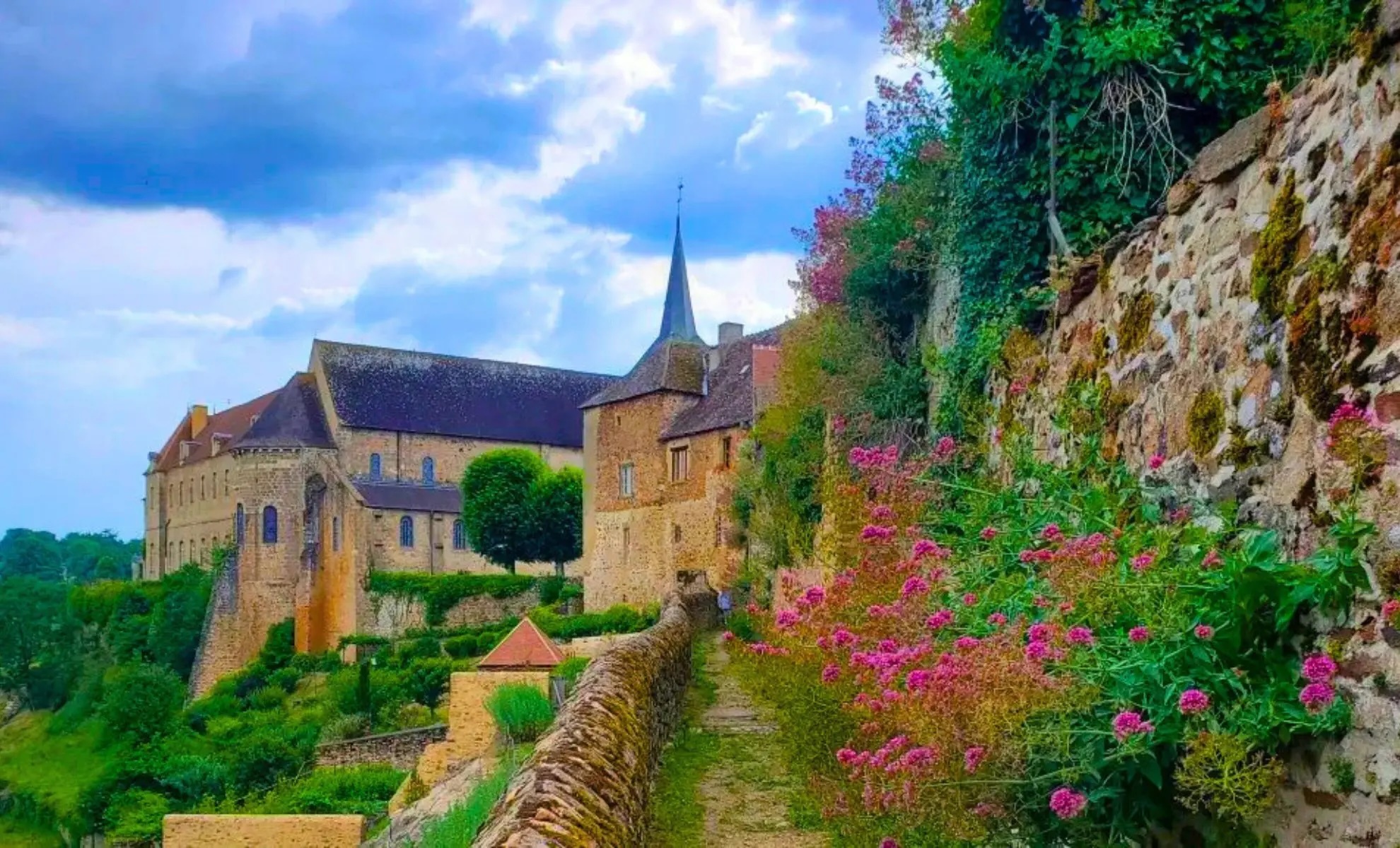 Saint Benoit du Sault.jpg