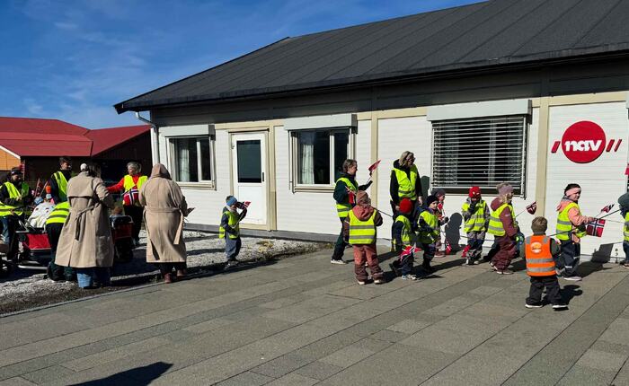 Herøy barnehage på besøk på rådhuset 13