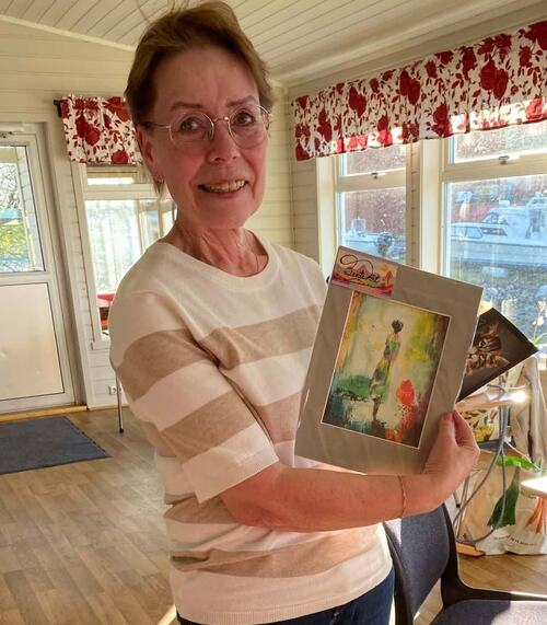 Lærer Anne Karlsen fikk dette bildet i gave under avslutningen av kurset. Lærer Anne Karlsen fikk dette bildet i gave under avslutningen av kurset.