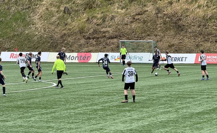 Gutter 17 mot Rana FK 3_1