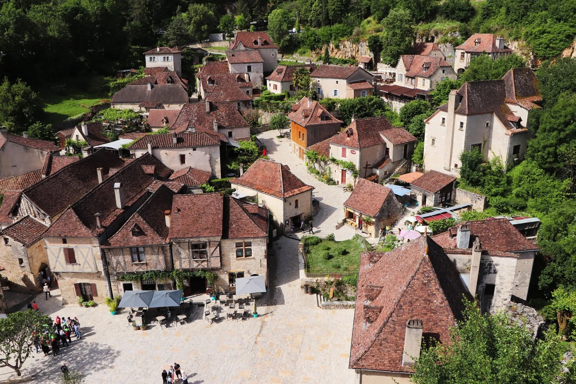 saint-cirq-lapopie.jpeg