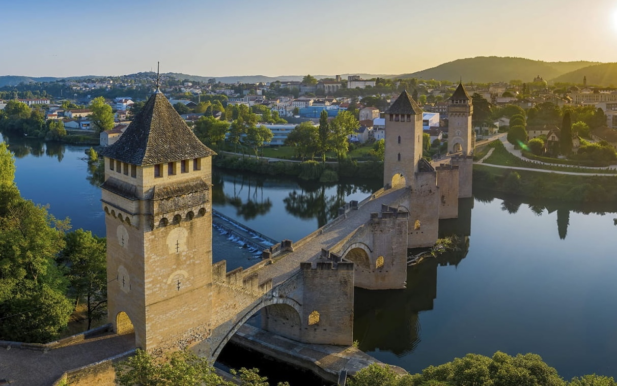 pont-valentre-cahors.jpg