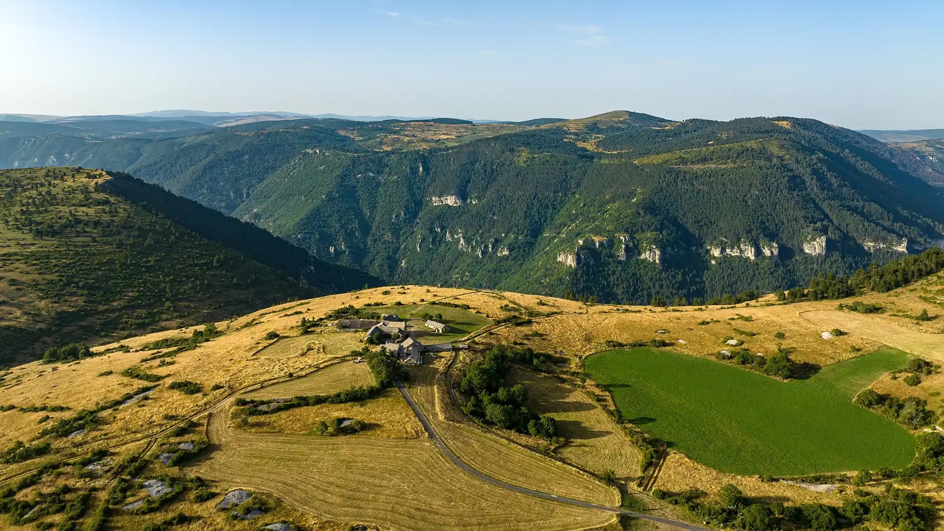 Causse Mejean.jpg