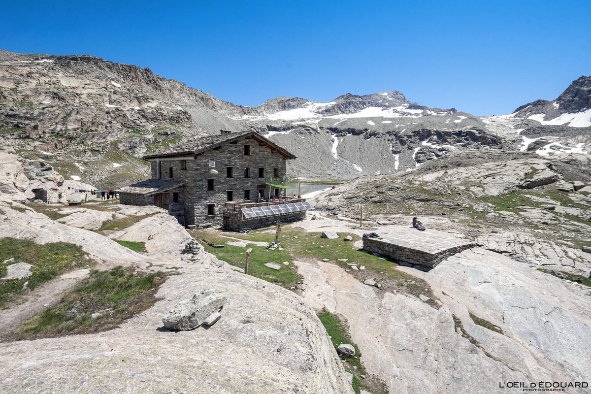 Refuge du Carro.jpg