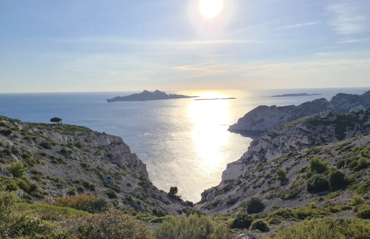 Randonnée Calanques.jpg